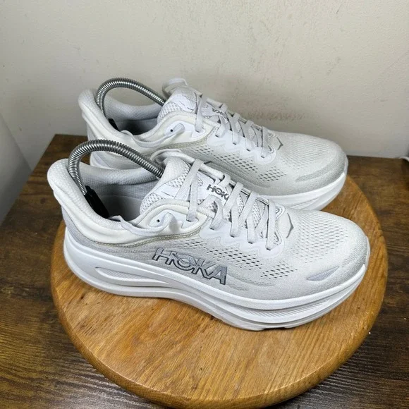 Hoka One One Bondi 9 Silver White Running Shoes 1127952-SDSTS Womens 10B - Picture 1 of 8